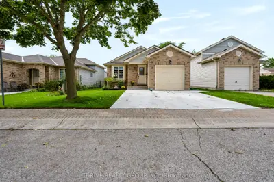 325 Lighthouse Road 49, London South, On N6m 1h8