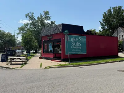 155a Lake Street, St. Catharines, On L2r 2b9
