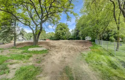 416 Woolwich Street, Waterloo, On N2k 2l3