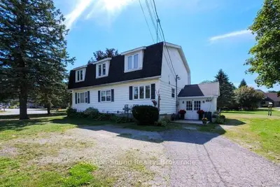 623 Frank Street 1, South Bruce Peninsula, On N0h 2t0