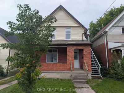 131 SACKVILLE Street, London East, ON N5Z 2E5