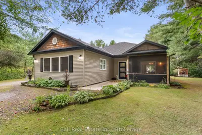 51 Spring Drive, Trent Lakes, On K0m 1a0