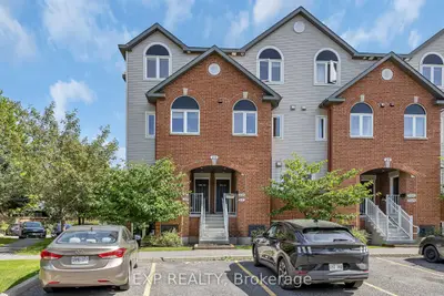 29 Jardin Private E 295, Manor Park - Cardinal Glen And Area, On K1k 2v6