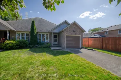 4 Saddler Street, Pelham, On L3e 0n8