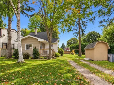 2 REGINA Road, Huron East, ON N0M 1L0