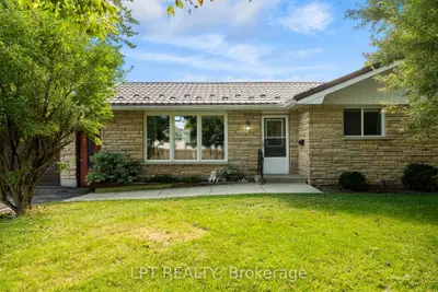 263 Richmond Street, North Middlesex, On N0m 2k0