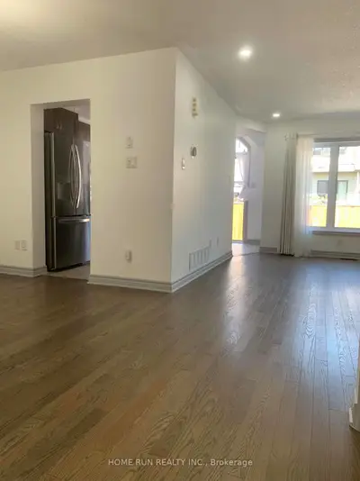 458 Silverstone Way, Barrhaven, On K2j 3v1