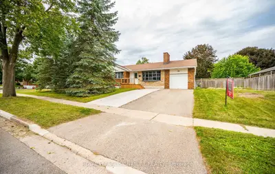 16 Eleanor (upper Level) Court, Guelph, On N1e 1s8