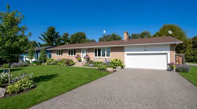 2830 John Shaw Road, Carp - Dunrobin - Huntley - Fitzroy And Area, On K0a 2h0