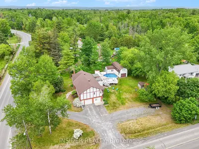 1887 Canaan Road, Clarence-rockland, On K4k 1k9
