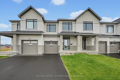 758 Horned Owl Avenue, Blossom Park - Airport And Area, On K4m 0s2
