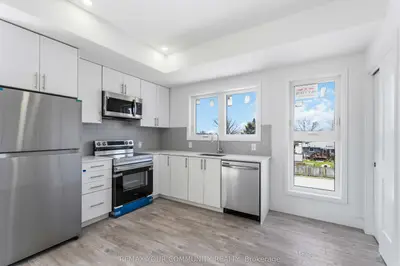 6638 Mcleod Road 315, Niagara Falls, On L2g 3g5
