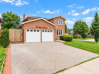 31 Vega Crescent, Hamilton, On L8e 4s6