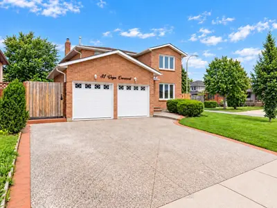 31 Vega Crescent, Hamilton, On L8e 4s6
