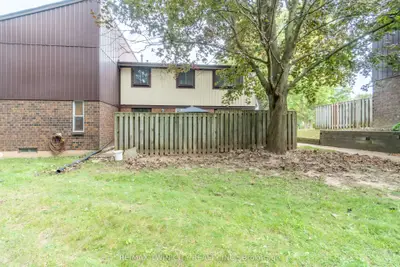 45 Marksam Road 121, Guelph, On N1h 6y9
