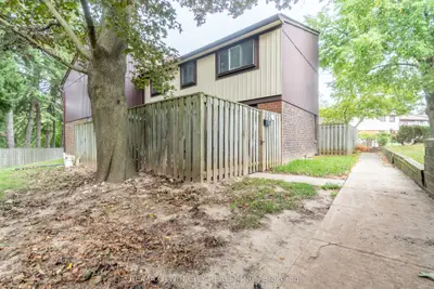 45 Marksam Road 121, Guelph, On N1h 6y9