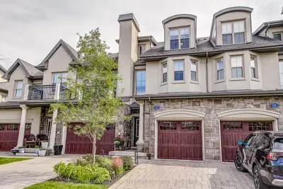 17 St. Andrews Lane S 17, Niagara-on-the-lake, On L0s 1j0