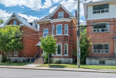 392 Alfred Street, Kingston, On K7k 4h7