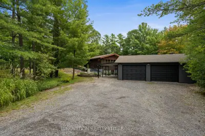 108 GLENNVIEW Place, Carp - Huntley Ward, ON K0A 1L0