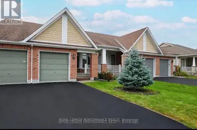 261 Bulrush Crescent, Blossom Park - Airport And Area, On K1t 0e5