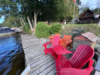 110 Village Street, Hastings Highlands, On K0l 1c0