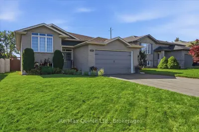14 Ridgeview Lane, Quinte West, On K8v 5p8
