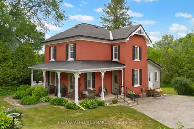 2966 Highway 511 Road, Lanark Highlands, On K0g 1k0