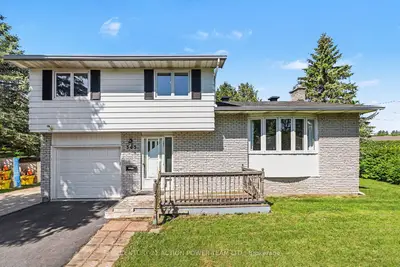 303 Hoylake Crescent, Orleans - Cumberland And Area, On K1e 1m1
