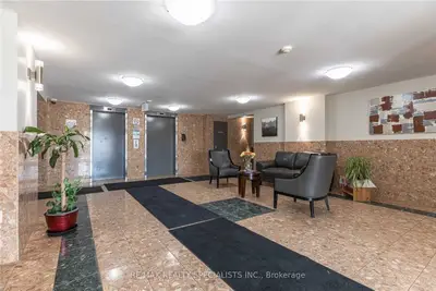 30 CHAPMAN Court 510, London North, ON N6G 4Y4