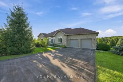 28 Jean Davey Road, Hamilton Township, On K9a 0y1