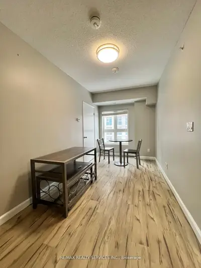 258a Sunview Street 1617, Waterloo, On N2l 0h6