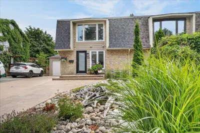 23 Briar Knoll Drive, Kitchener, On N2e 1x9