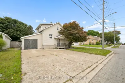 195 Victoria Avenue S, North Perth, On N4w 1z9