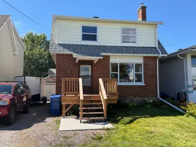 161 Fifth Avenue E, North Bay, On P1b 1n5