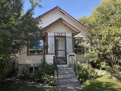 509 May Street N, Thunder Bay, On P7c 3r7