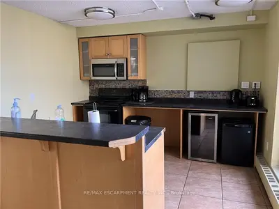 350 Quigley Road 236, Hamilton, On L8k 5n2