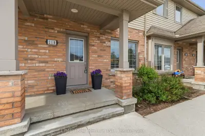 3320 MEADOWGATE Boulevard 218, London South, ON N6M 0A7