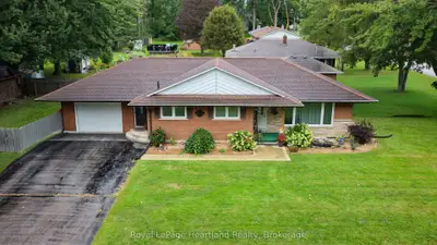 390 Morris Street, North Huron, On N0m 1h0