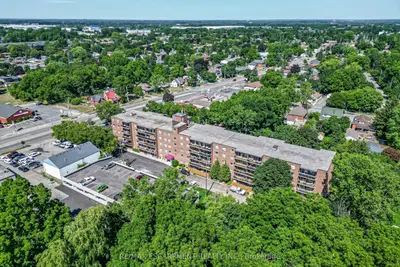 793 Colborne Street E 508, Brantford, On N3s 7j3
