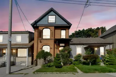 23 Oak Avenue, Hamilton, On L8l 5m7
