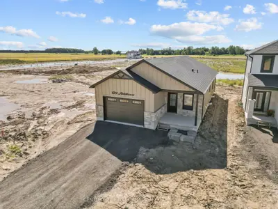 123 Addison Avenue, Lucan Biddulph, On N0m 2j0