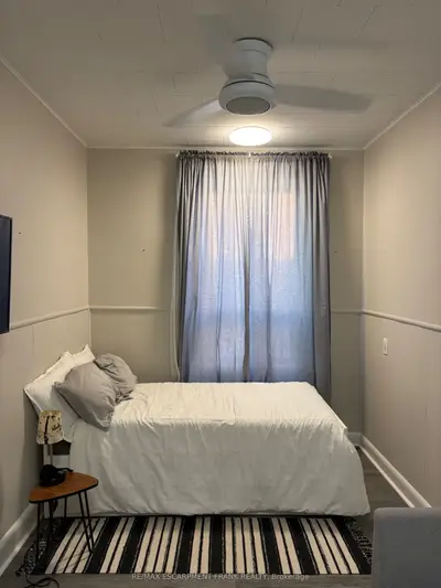 20 Canada Street 2, Hamilton, On L8p 1n7