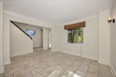 66 Vaughan Street, New Edinburgh - Lindenlea, On K1m 1x2