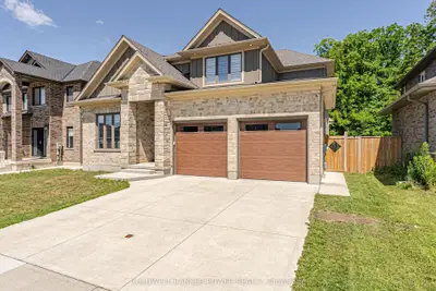 2202 Tripp Drive, London South, On N6p 0h4