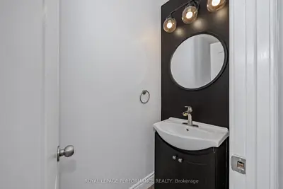 1780 LAMOUREUX Drive A, Orleans - Cumberland and Area, ON K1E 2N4
