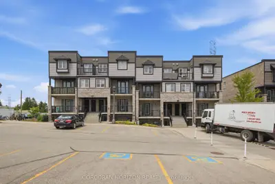 1989 Ottawa Street S 17g, Kitchener, On N2e 0g7
