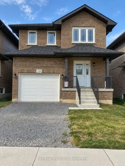 224 O'neil Street, Peterborough, On K9k 0h5