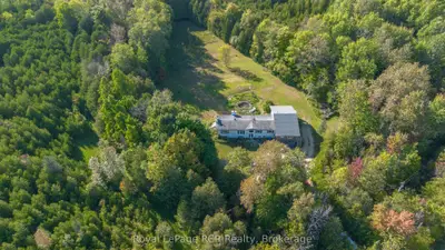 394908 2 Concession, West Grey, On N0g 1r0