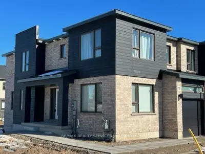 18 Roper Place, Kitchener, On N2r 1r2