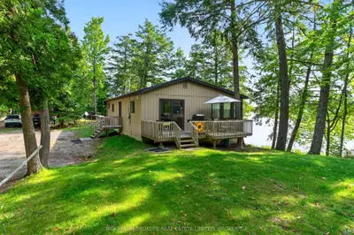 2 Ub6a Road, Rideau Lakes, On K0e 0b3